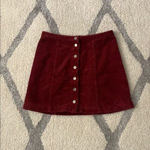 Red velvet pleted skirt